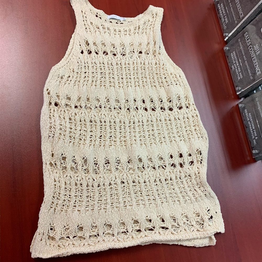 Lush Crochet Tunic Sweater sz M